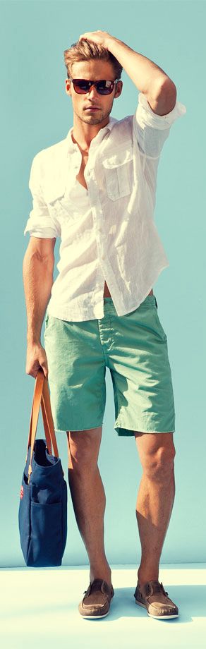 Hombres muy chic en verano