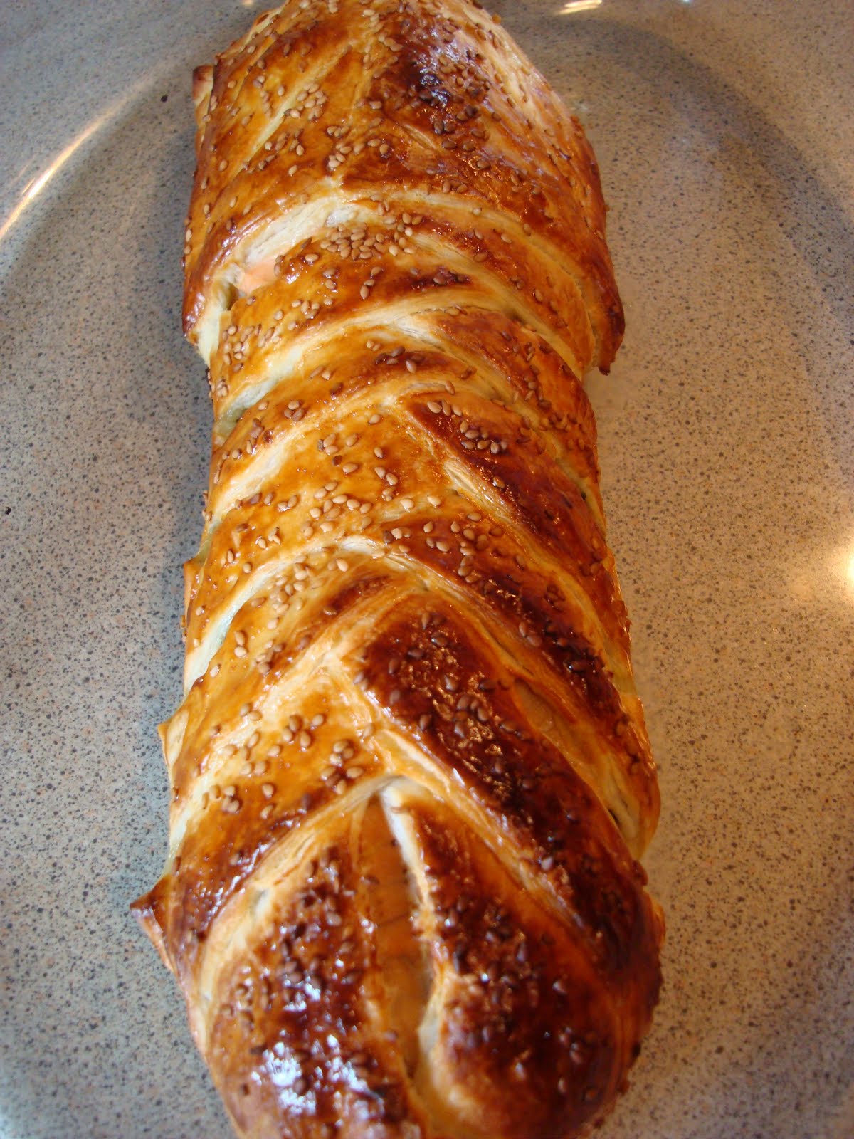 Trenza de hojaldre rellena de ostras y queso, insuperable !