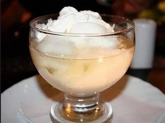 Un ultra chic helado de champagne