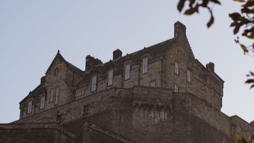 El gaiterio solitario del castillo de Edimburgo